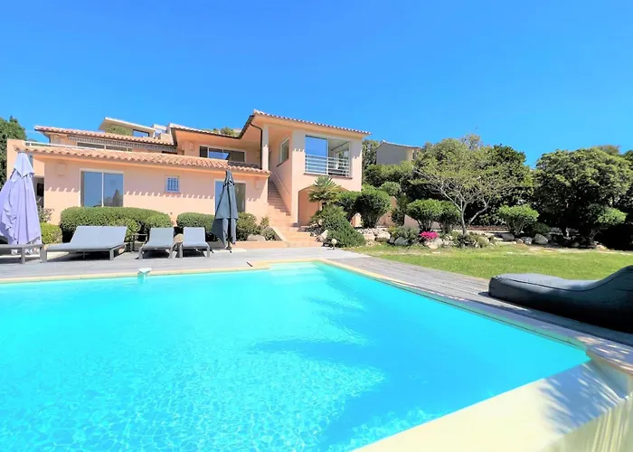 Villa Surella Di Fautea *